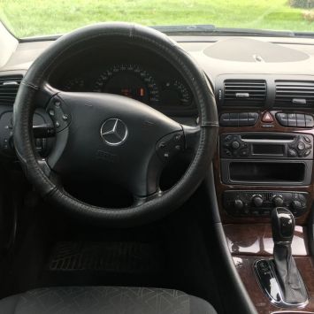 Mercedes c220 dci